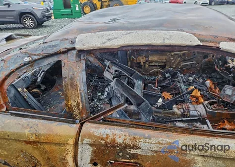 1996 Ford Mustang Gt z USA, uszkodzony, nr VIN 1FALP42X3TF102684